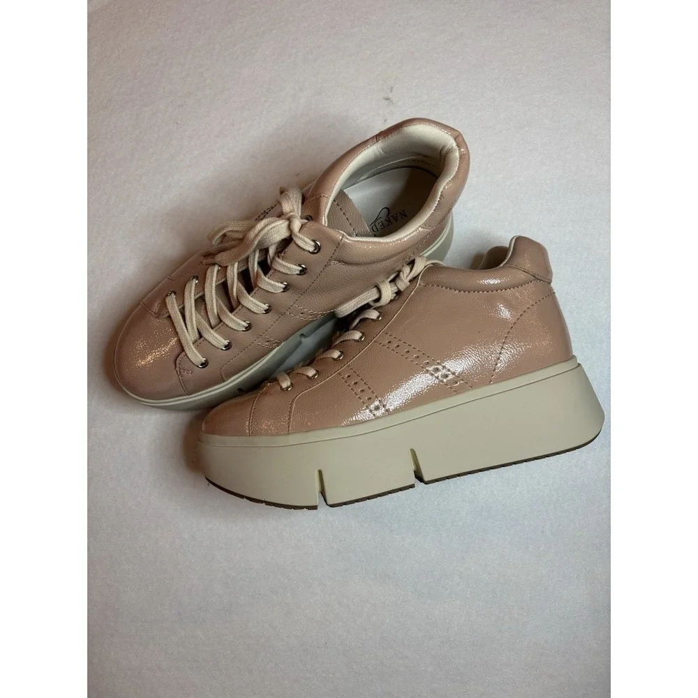 Naked Feet Women's Low Top Lace-Up Sneakers Baby Pink Solid Platform Sole